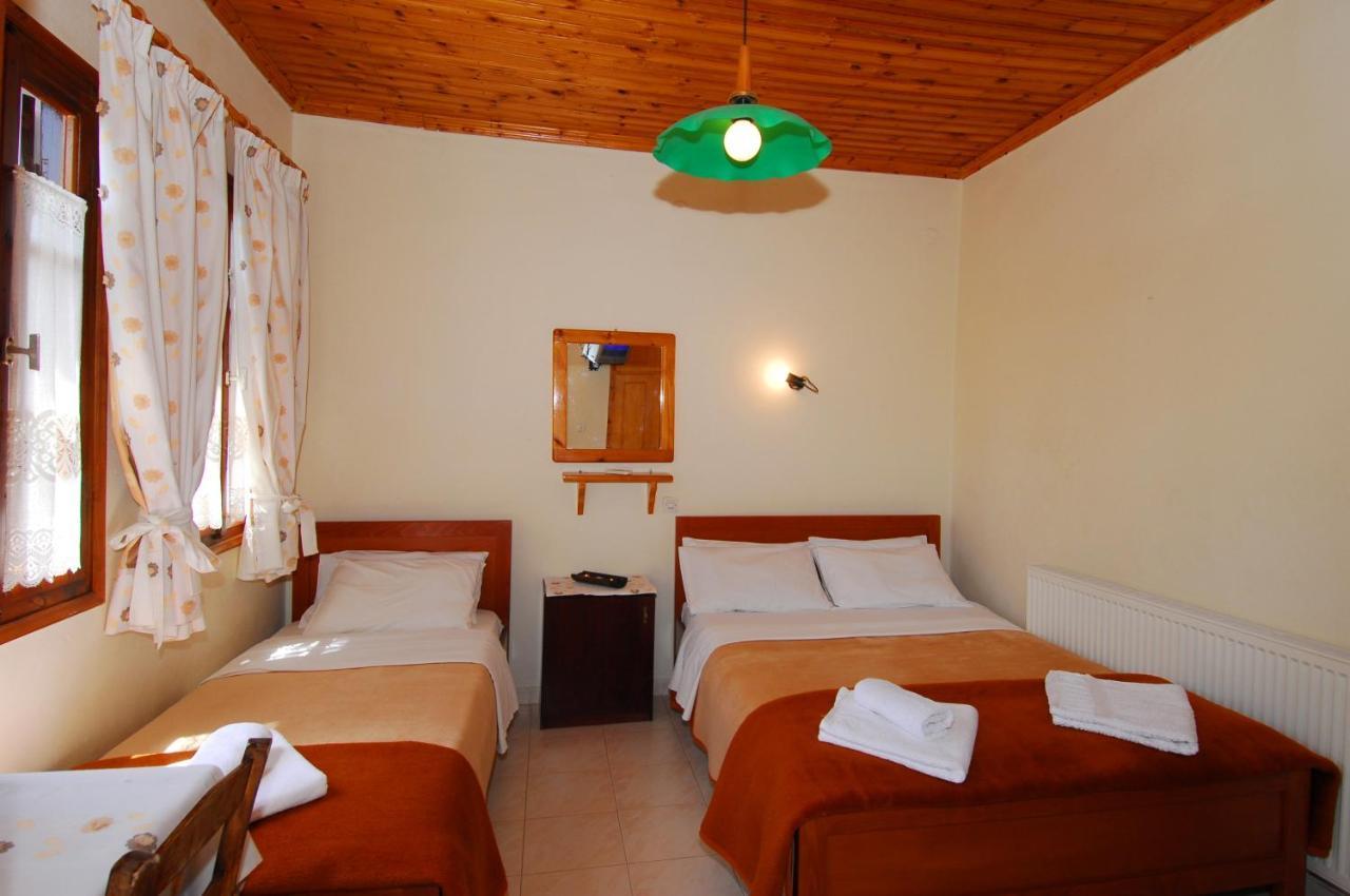 Menelaos Apartments Lefokastro Esterno foto