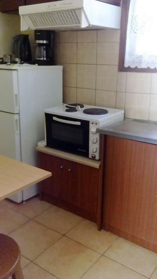 Menelaos Apartments Lefokastro Esterno foto